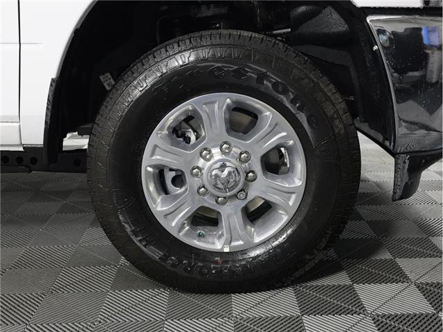 2026 RAM 3500 Big Horn (Stk: 26T022) in Calgary - Image 4 of 17