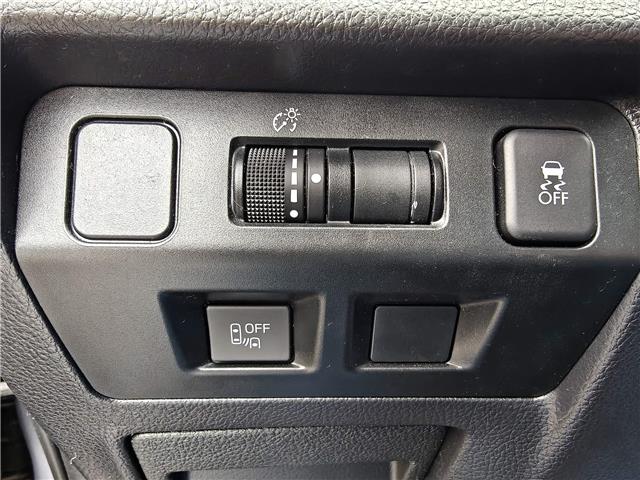 2017 Subaru Crosstrek Touring in Ottawa - Image 28 of 30