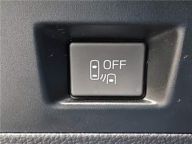 2017 Subaru Crosstrek Touring in Ottawa - Image 29 of 30
