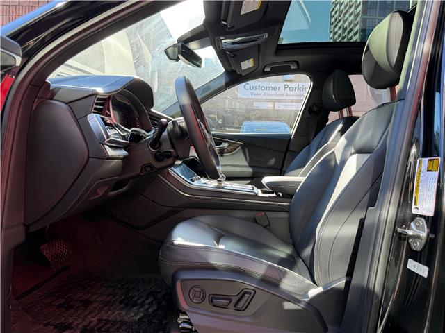 2025 Audi Q7 55 Technik (Stk: 394U) in Toronto - Image 21 of 30