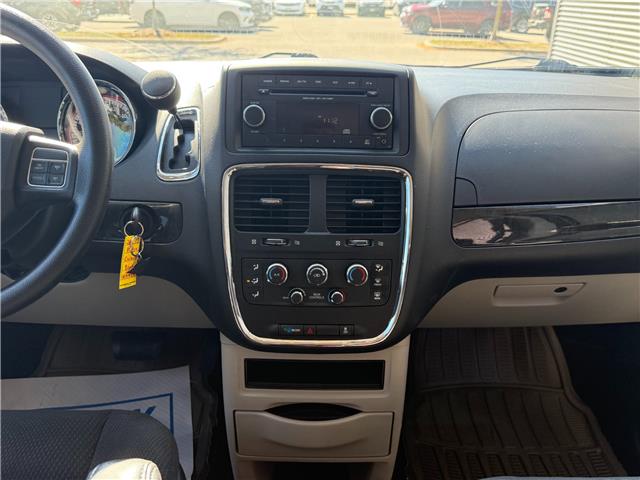 2017 Dodge Grand Caravan CVP/SXT (Stk: UM036) in London - Image 10 of 18 2017 Dodge Grand Caravan CVP/SXT (Stk: UM036) in London - Image 10 of 18