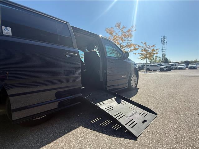 2017 Dodge Grand Caravan CVP/SXT (Stk: UM036) in London - Image 13 of 18 2017 Dodge Grand Caravan CVP/SXT (Stk: UM036) in London - Image 13 of 18