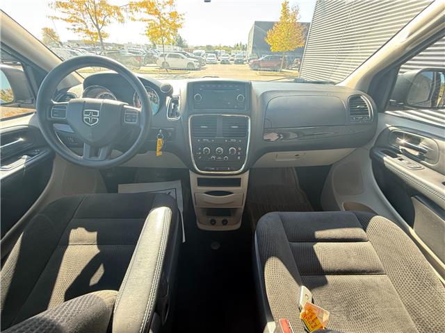 2017 Dodge Grand Caravan CVP/SXT (Stk: UM036) in London - Image 8 of 18 2017 Dodge Grand Caravan CVP/SXT (Stk: UM036) in London - Image 8 of 18
