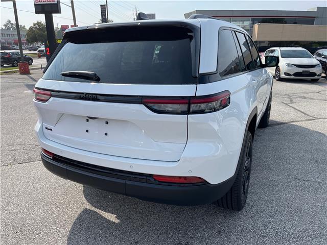 2025 Jeep Grand Cherokee Laredo (Stk: 25-416) in Sarnia - Image 4 of 21