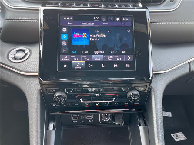 2025 Jeep Grand Cherokee Laredo (Stk: 25-416) in Sarnia - Image 12 of 21