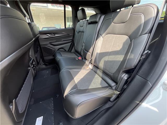 2025 Jeep Grand Cherokee Laredo (Stk: 25-416) in Sarnia - Image 16 of 21