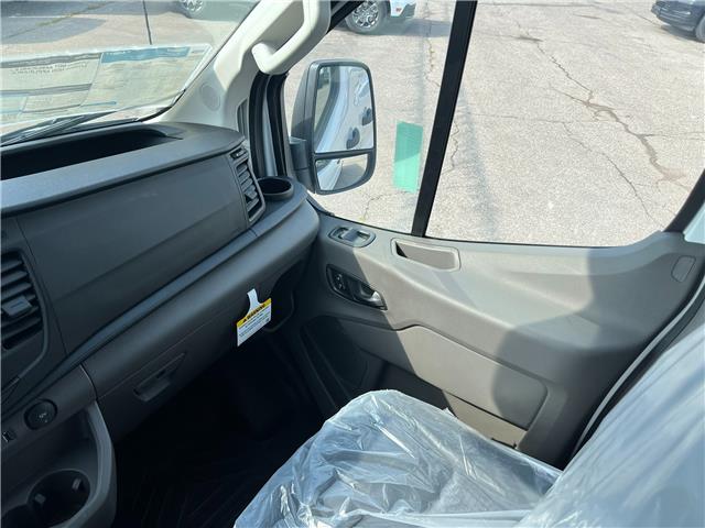 2025 Ford Transit-150 Cargo Base (Stk: 25TV407) in Toronto - Image 9 of 11