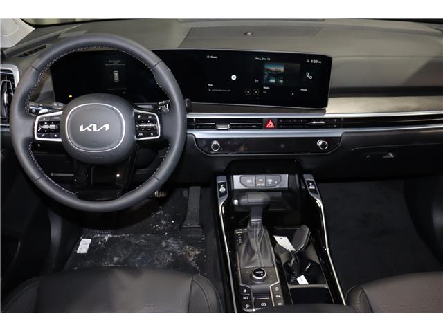 2025 Kia Sorento 2.5T X-Line (Stk: 26054) in Edmonton - Image 12 of 24
