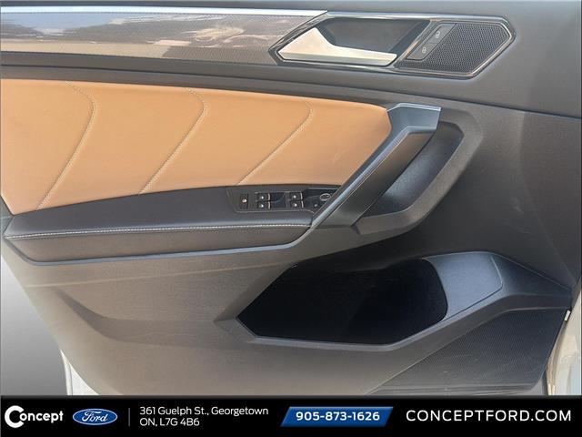 2023 Volkswagen Tiguan Comfortline R-Line Black (Stk: 03273) in GEORGETOWN - Image 7 of 14