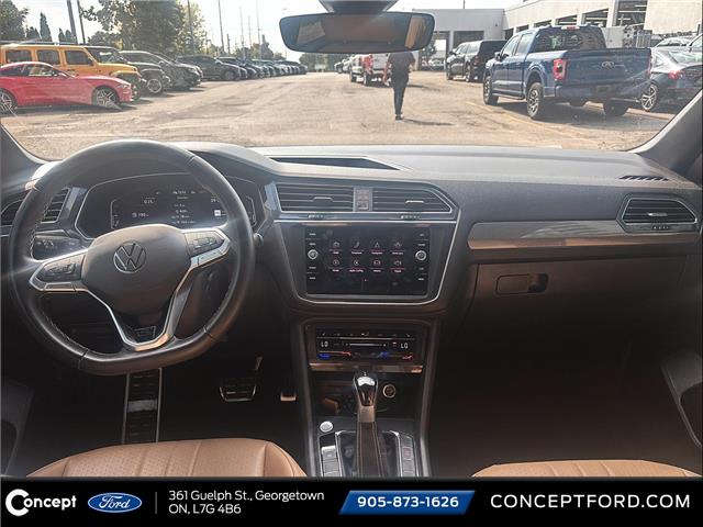 2023 Volkswagen Tiguan Comfortline R-Line Black (Stk: 03273) in GEORGETOWN - Image 5 of 14