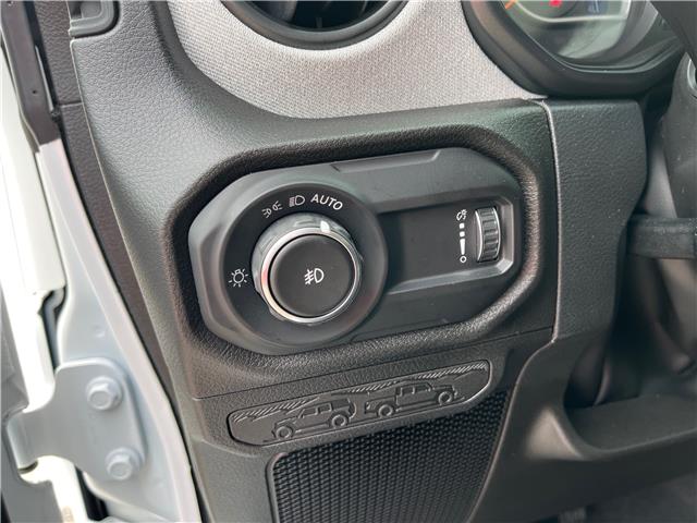 2025 Jeep Wrangler Sport (Stk: 25-417) in Sarnia - Image 11 of 20