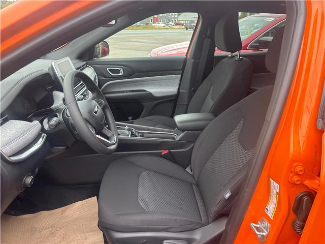2026 Jeep Compass Sport (Stk: 26010) in Oak Bay - Image 5 of 8