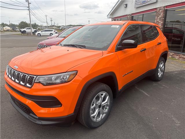 2026 Jeep Compass Sport (Stk: 26010) in Oak Bay - Image 3 of 8