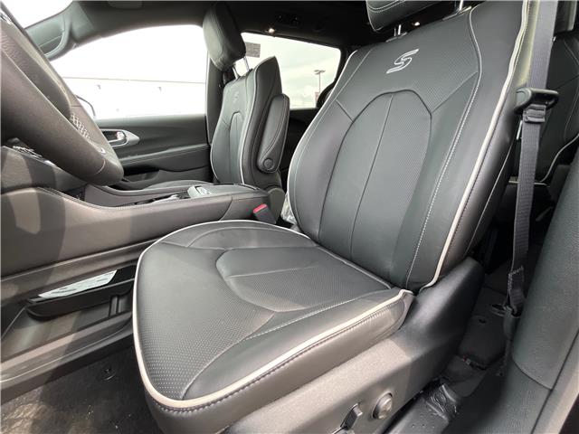 2026 Chrysler Pacifica Limited (Stk: 26-153) in Sarnia - Image 8 of 25