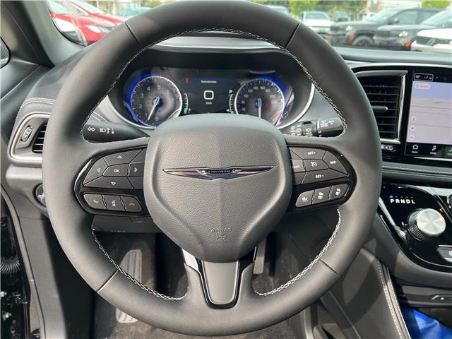 2026 Chrysler Pacifica Limited (Stk: 26-153) in Sarnia - Image 12 of 25