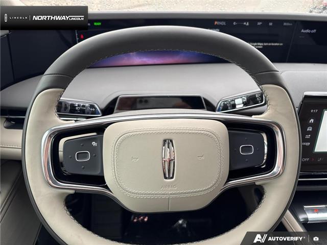 2025 Lincoln Nautilus Premiere (Stk: 5LA8789) in Brantford - Image 12 of 23