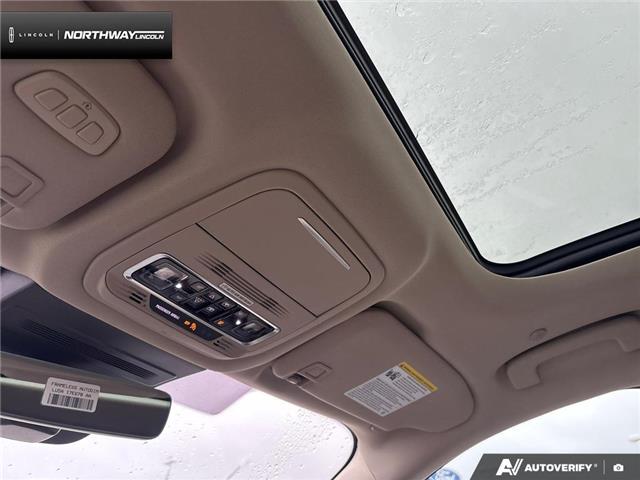 2025 Lincoln Nautilus Premiere (Stk: 5LA8074) in Brantford - Image 19 of 23