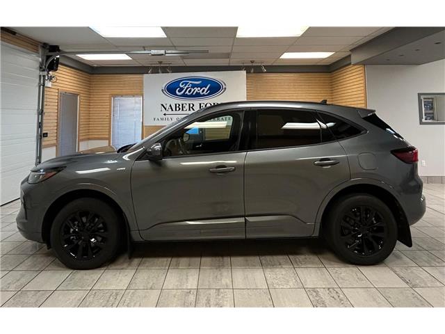2024 Ford Escape ST-Line Elite (Stk: BB33018) in Shellbrook - Image 2 of 24