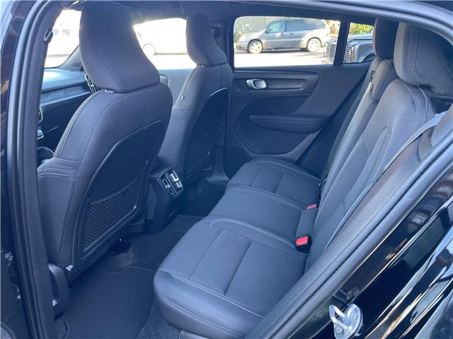2023 Volvo C40 Recharge Pure Electric Twin Core (Stk: R-23VOCBLA2026) in Calgary - Image 11 of 12