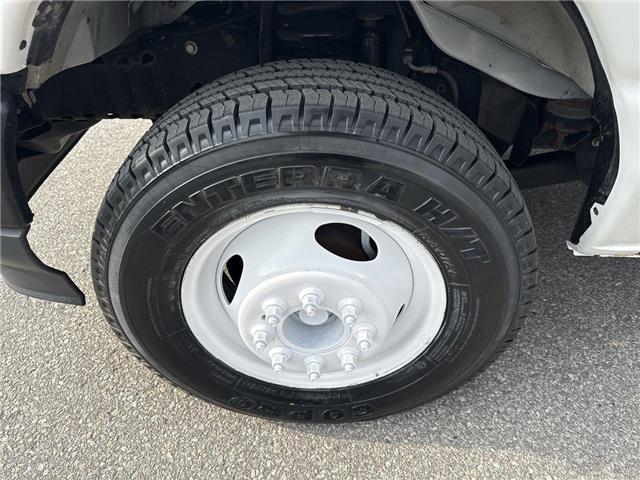 2021 Ford E-450 Cutaway  (Stk: ATNP2272) in Vaughan - Image 10 of 30