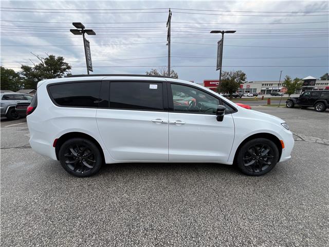 2026 Chrysler Pacifica Limited (Stk: 26-128) in Sarnia - Image 5 of 29