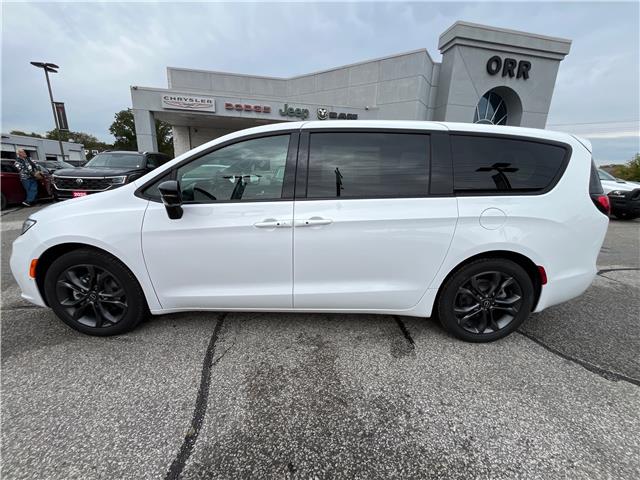 2026 Chrysler Pacifica Select (Stk: 26-154) in Sarnia - Image 2 of 25