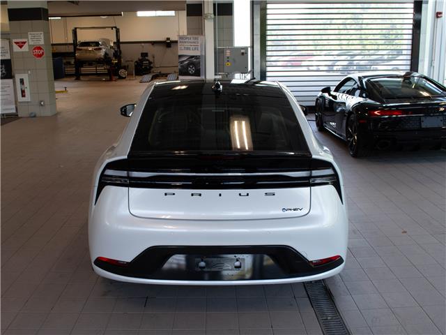 2026 Toyota Prius Plug-In Hybrid XSE (Stk: 26343) in Kingston - Image 5 of 15