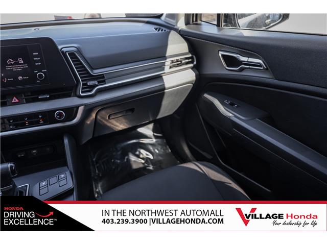 2023 Kia Sportage LX (Stk: B8938) in Calgary - Image 33 of 36
