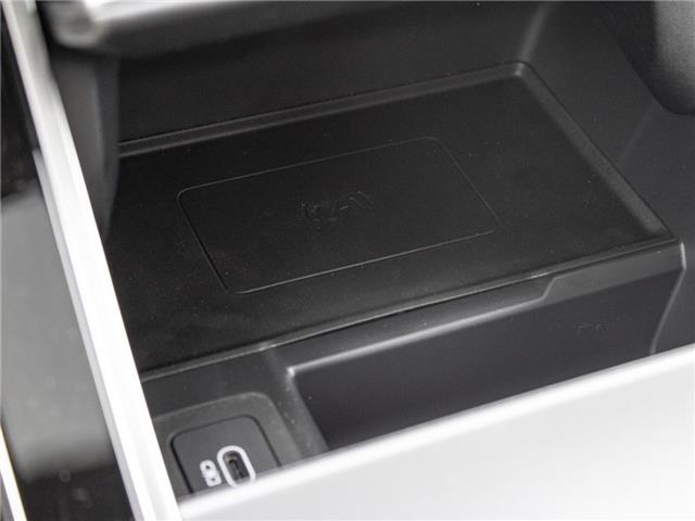 2025 Land Rover Range Rover Velar P340 Dynamic SE (Stk: RV97884) in Windsor - Image 16 of 19