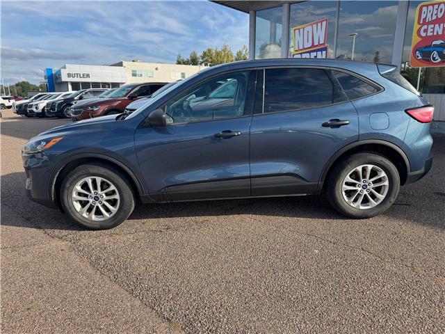 2020 Ford Escape S (Stk: 25-542-1) in Pembroke - Image 2 of 20