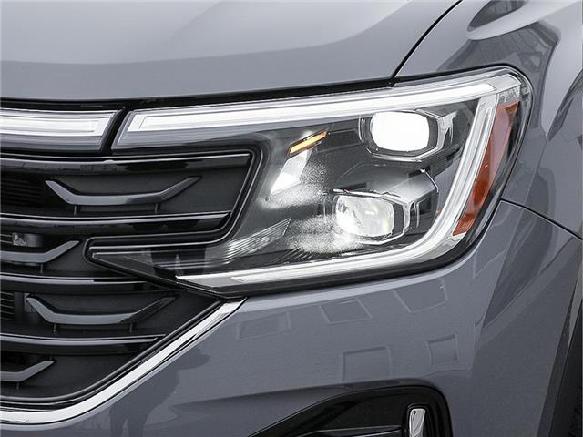 2025 Volkswagen Atlas Cross Sport 2.0 TSI Execline (Stk: SA223968) in Vancouver - Image 10 of 23