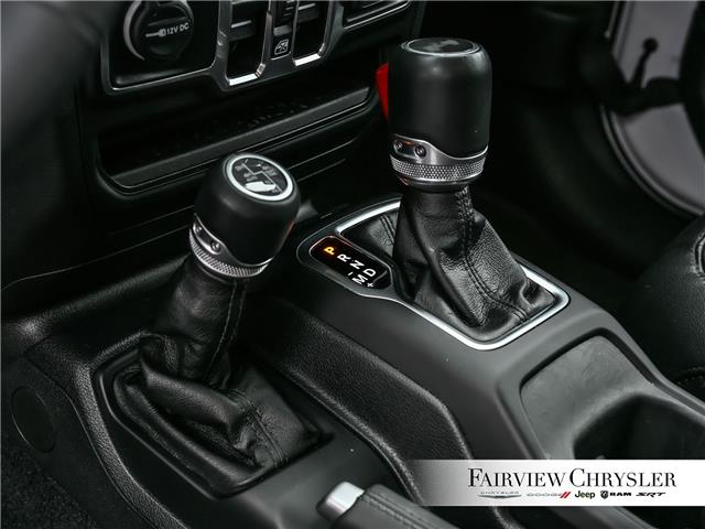 2023 Jeep Wrangler Sahara (Stk: U21297) in Burlington - Image 17 of 31