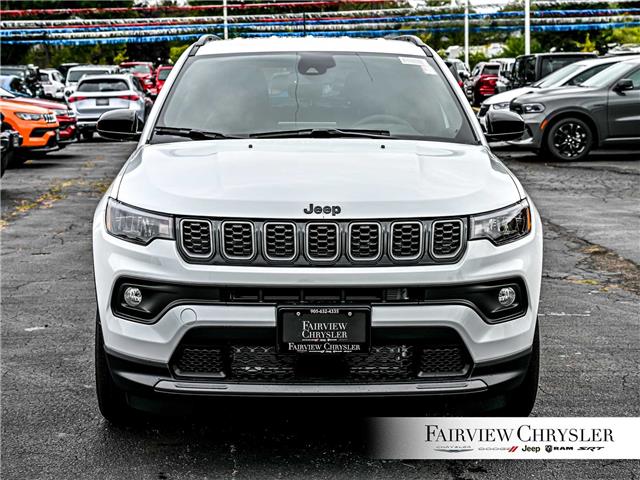 2026 Jeep Compass North (Stk: TT2456) in Burlington - Image 2 of 32