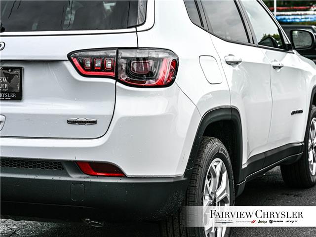 2026 Jeep Compass North (Stk: TT2457) in Burlington - Image 11 of 31