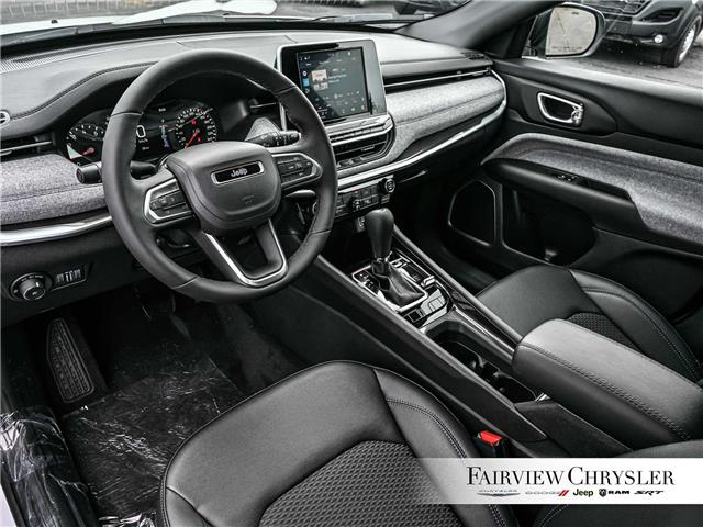 2026 Jeep Compass North (Stk: TT2457) in Burlington - Image 14 of 31