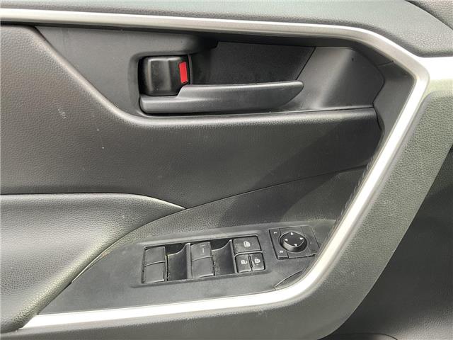 2021 Toyota RAV4 Hybrid LE (Stk: 4413) in KITCHENER - Image 13 of 25 2021 Toyota RAV4 Hybrid LE (Stk: 4413) in KITCHENER - Image 13 of 25