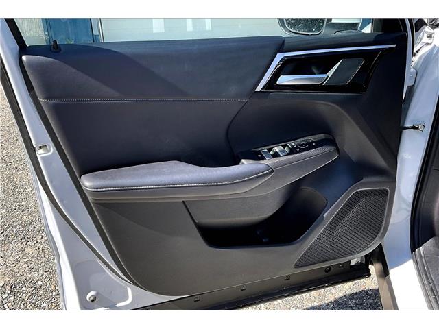 2024 Mitsubishi Outlander Plug-In Hybrid LE (Stk: 25P8647A) in Cranbrook - Image 18 of 30
