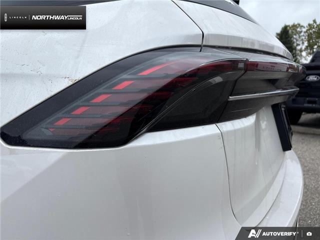 2025 Lincoln Nautilus Reserve (Stk: 5LA1247) in Brantford - Image 8 of 22