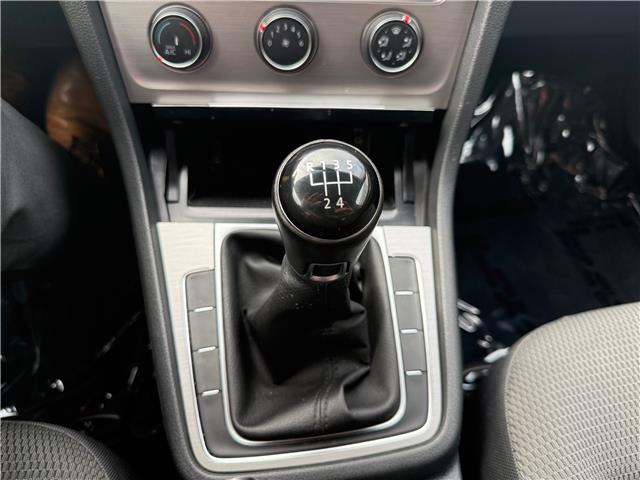 2016 Volkswagen Golf Sportwagon 1.8 TSI Trendline (Stk: 24481) in Pembroke - Image 19 of 21