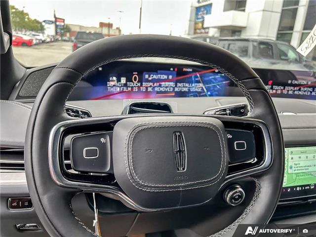 2025 Lincoln Navigator L Reserve (Stk: 250725) in Hamilton - Image 14 of 24
