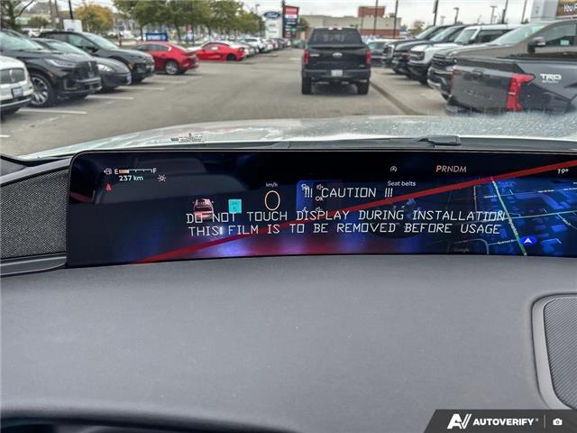 2025 Lincoln Navigator L Reserve (Stk: 250725) in Hamilton - Image 15 of 24