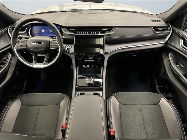 2025 Jeep Grand Cherokee Laredo (Stk: 40540) in Lethbridge - Image 10 of 15