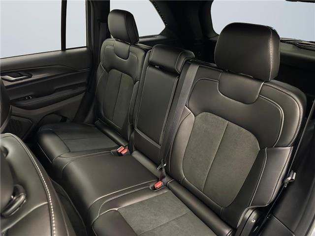 2025 Jeep Grand Cherokee Laredo (Stk: 40540) in Lethbridge - Image 13 of 15