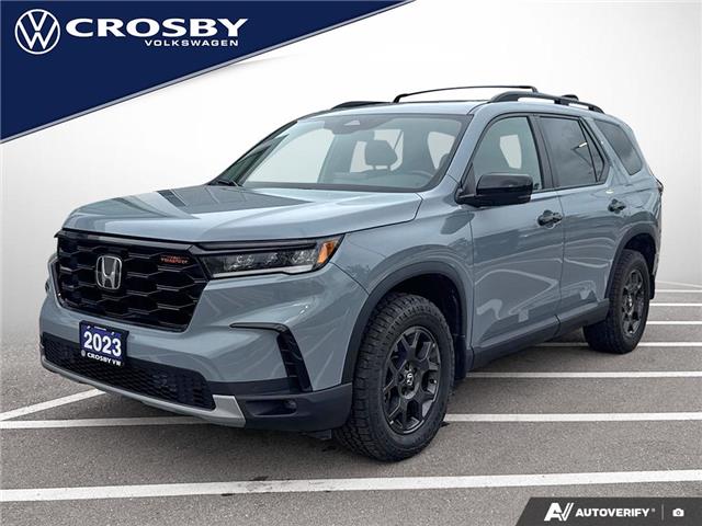 2023 Honda Pilot TrailSport Grey with 82,728km at $47,999