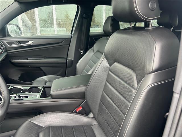 2024 Volkswagen Atlas Cross Sport 2.0 TSI Highline (Stk: 2472) in Peterborough - Image 9 of 22
