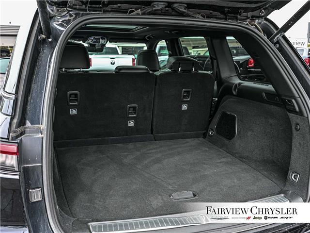 2022 Jeep Grand Cherokee 4xe Overland (Stk: U21309) in Burlington - Image 6 of 36