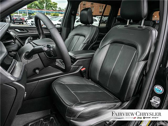 2022 Jeep Grand Cherokee 4xe Overland (Stk: U21309) in Burlington - Image 17 of 36