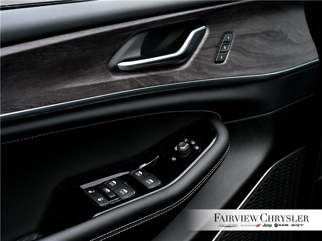 2022 Jeep Grand Cherokee 4xe Overland (Stk: U21309) in Burlington - Image 18 of 36