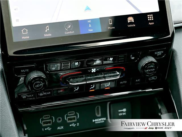 2022 Jeep Grand Cherokee 4xe Overland (Stk: U21309) in Burlington - Image 27 of 36