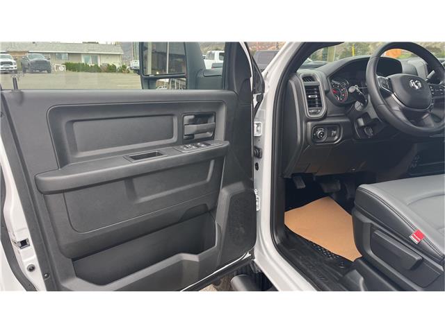 2026 RAM 3500 Tradesman (Stk: TT002) in Kamloops - Image 10 of 25